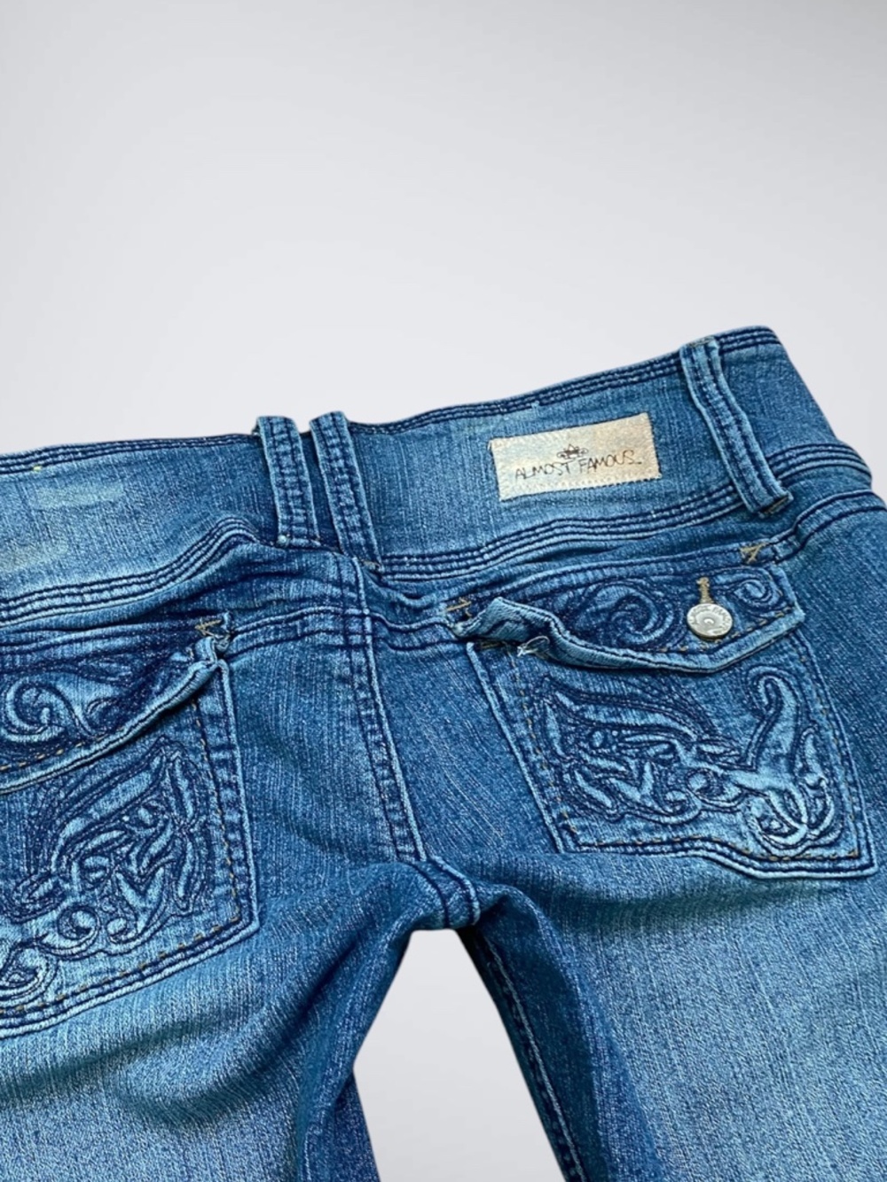 Almost Famous Low Rise Bootcut Jeans - Picture 5 of 9